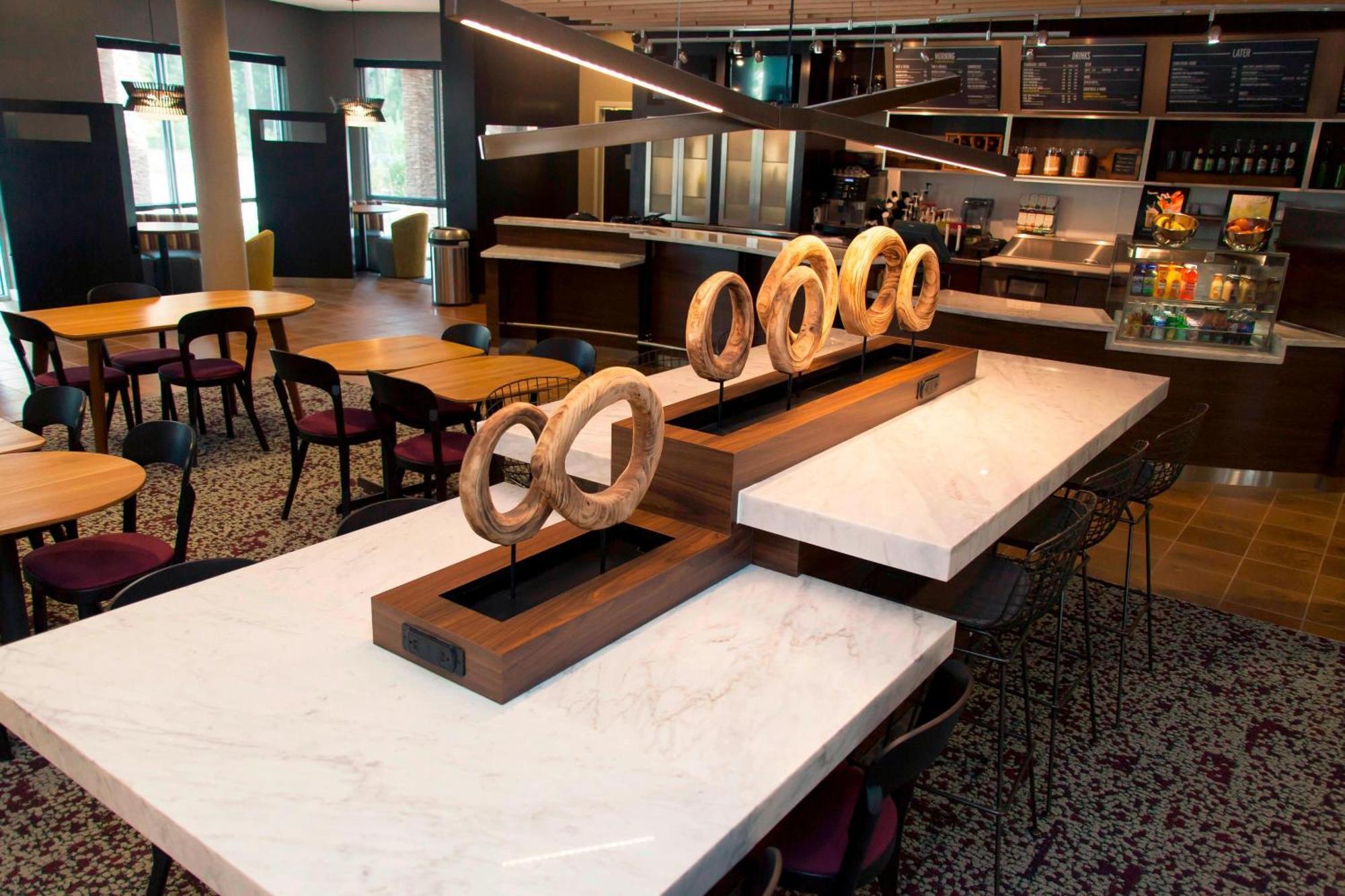 Courtyard By Marriott Houston City Place Spring Esterno foto