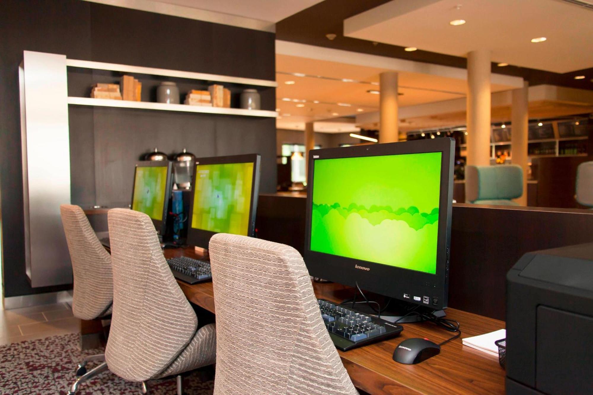 Courtyard By Marriott Houston City Place Spring Esterno foto
