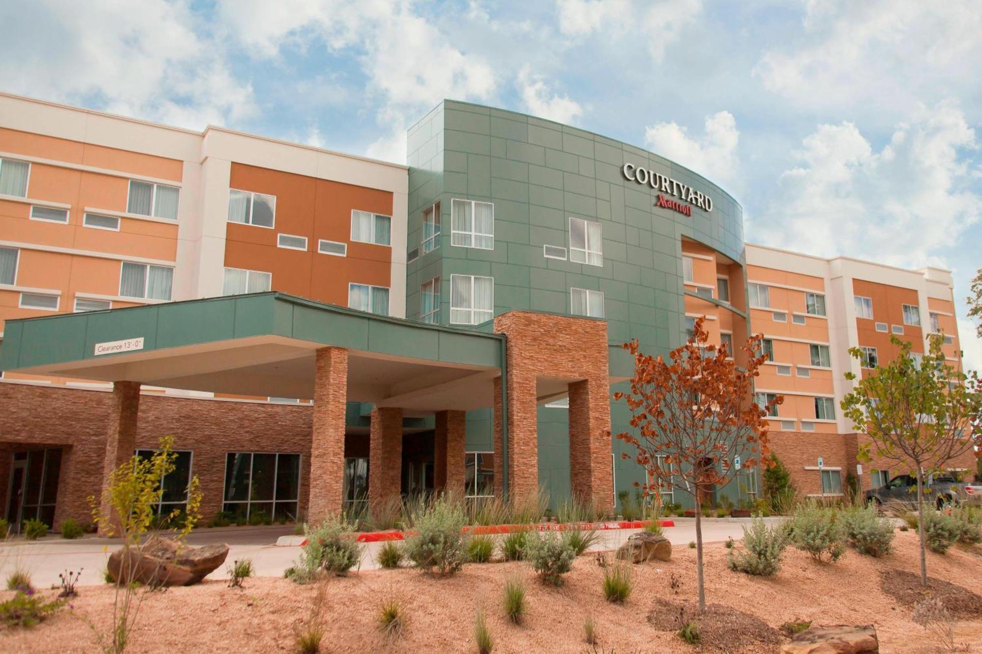 Courtyard By Marriott Houston City Place Spring Esterno foto