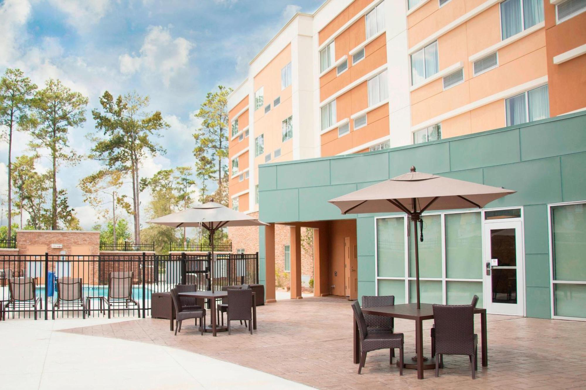 Courtyard By Marriott Houston City Place Spring Esterno foto